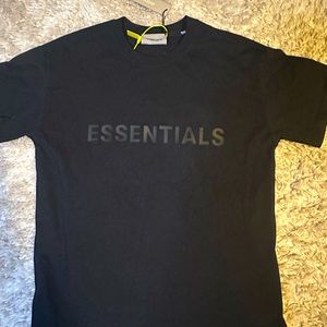 Black essentials shirt size small